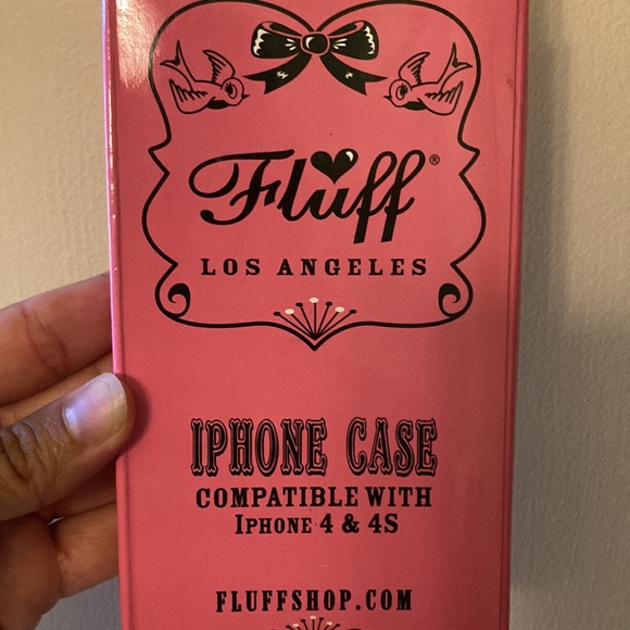 Fluff iPhone case for 4 & 4S - Picture 3 of 3